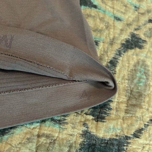 Lululemon Swiftly Tech Short Sleeve - Picture 8 of 8